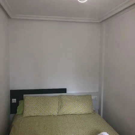 - Calle Benejuzar Apartment